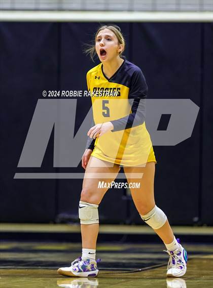 Thumbnail 2 in Crandall vs North Forney (Crandall Tournament) photogallery.