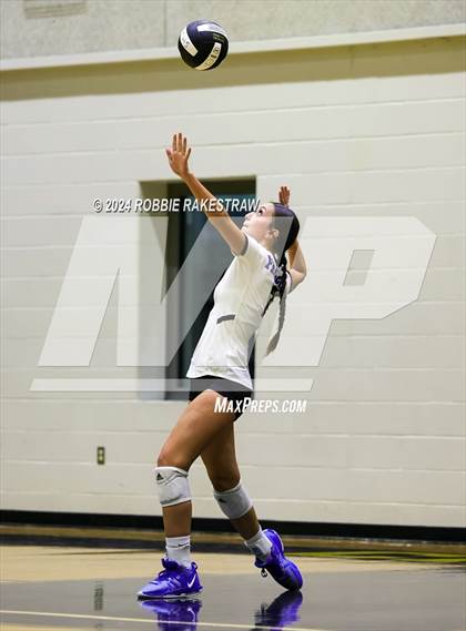 Thumbnail 3 in Crandall vs North Forney (Crandall Tournament) photogallery.