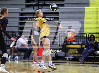 Thumbnail 2 in Crandall vs North Forney (Crandall Tournament) photogallery.