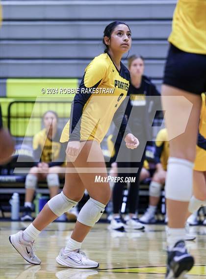 Thumbnail 2 in Crandall vs North Forney (Crandall Tournament) photogallery.