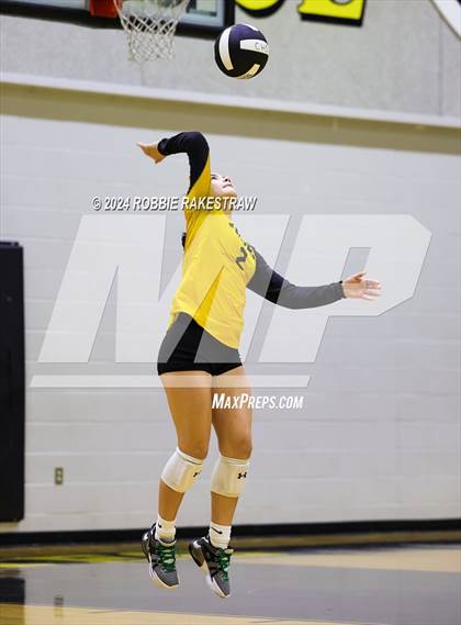 Thumbnail 3 in Crandall vs North Forney (Crandall Tournament) photogallery.