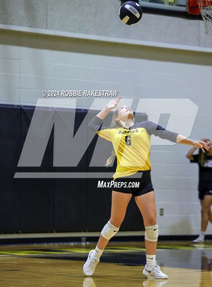 Thumbnail 2 in Crandall vs North Forney (Crandall Tournament) photogallery.