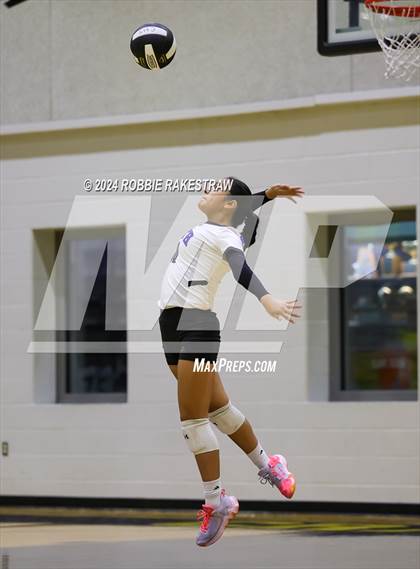 Thumbnail 2 in Crandall vs North Forney (Crandall Tournament) photogallery.
