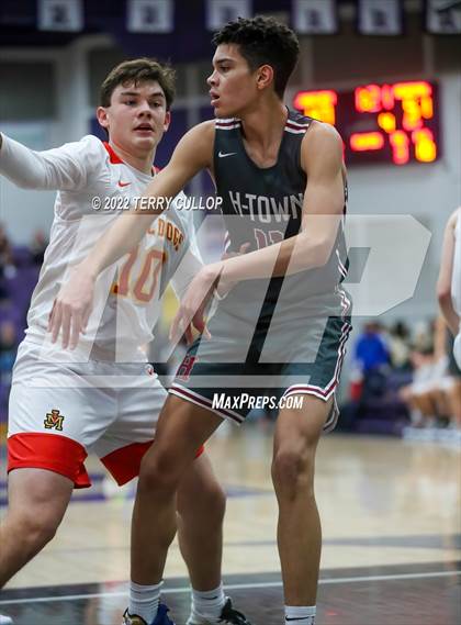 Thumbnail 3 in Herriman vs. Judge Memorial (Riverton Holiday Tournament) photogallery.