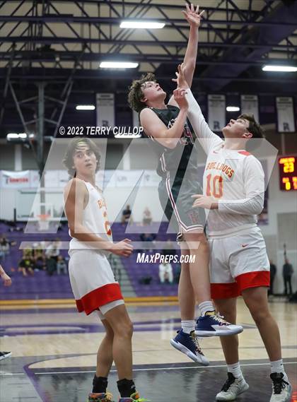 Thumbnail 1 in Herriman vs. Judge Memorial (Riverton Holiday Tournament) photogallery.