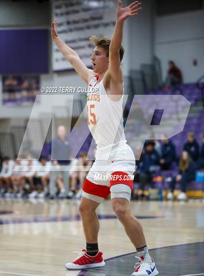 Thumbnail 2 in Herriman vs. Judge Memorial (Riverton Holiday Tournament) photogallery.
