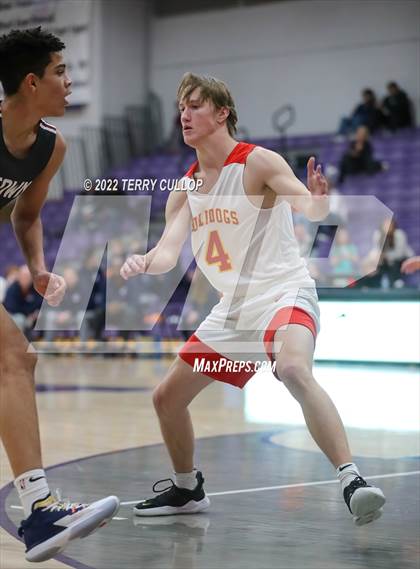 Thumbnail 3 in Herriman vs. Judge Memorial (Riverton Holiday Tournament) photogallery.