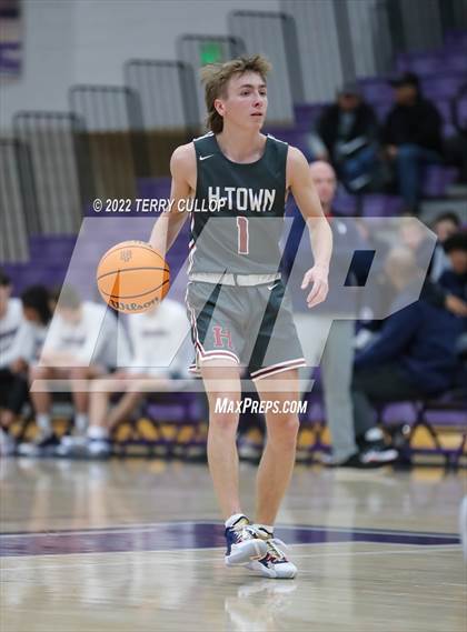 Thumbnail 1 in Herriman vs. Judge Memorial (Riverton Holiday Tournament) photogallery.
