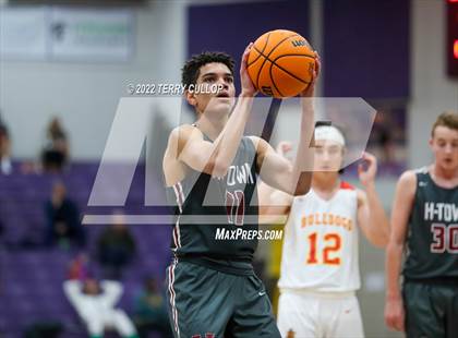 Thumbnail 2 in Herriman vs. Judge Memorial (Riverton Holiday Tournament) photogallery.