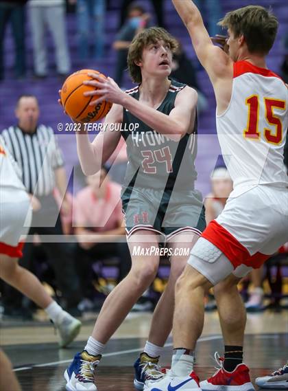 Thumbnail 2 in Herriman vs. Judge Memorial (Riverton Holiday Tournament) photogallery.