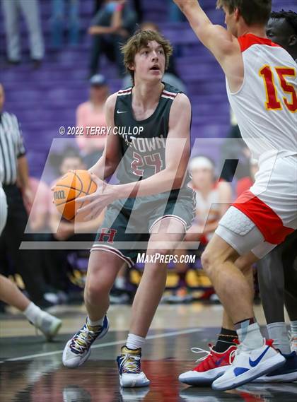 Thumbnail 1 in Herriman vs. Judge Memorial (Riverton Holiday Tournament) photogallery.