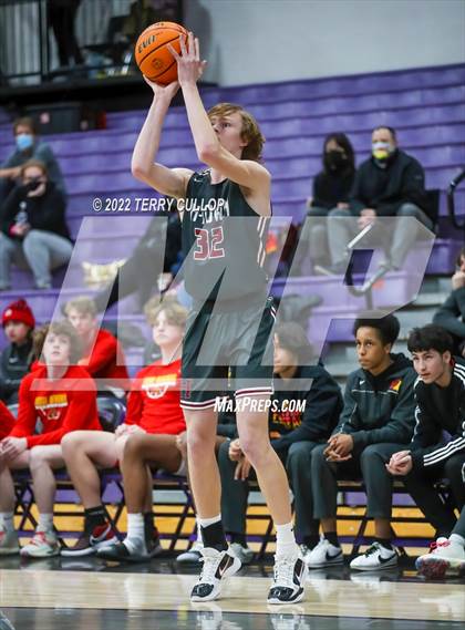 Thumbnail 3 in Herriman vs. Judge Memorial (Riverton Holiday Tournament) photogallery.