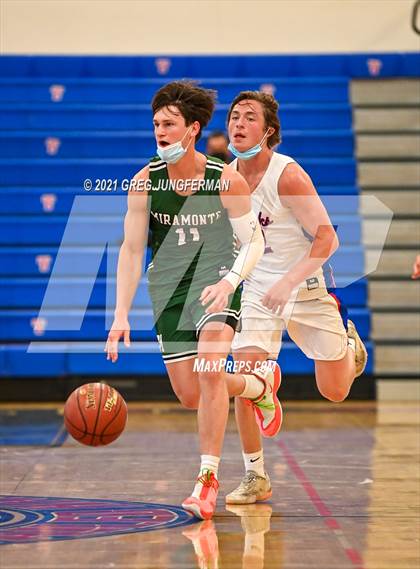 Thumbnail 1 in Miramonte @ Tamalpais photogallery.