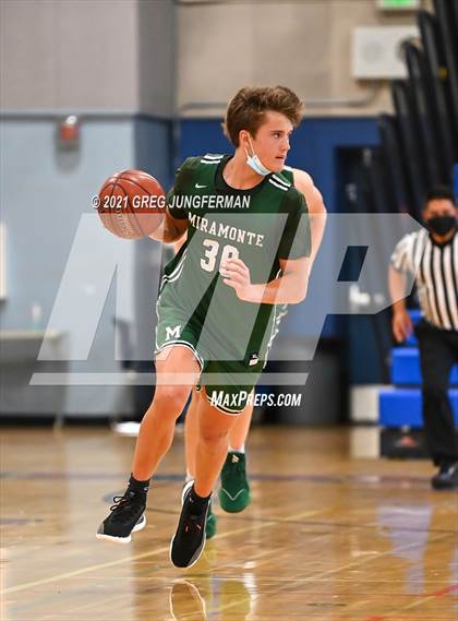 Thumbnail 1 in Miramonte @ Tamalpais photogallery.