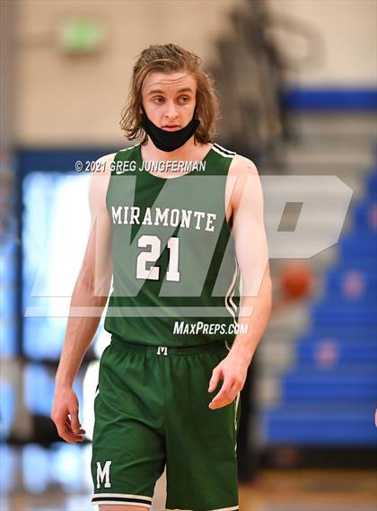 Thumbnail 1 in Miramonte @ Tamalpais photogallery.