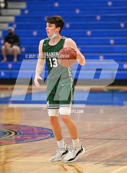 Thumbnail 1 in Miramonte @ Tamalpais photogallery.