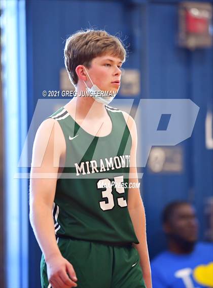 Thumbnail 1 in Miramonte @ Tamalpais photogallery.