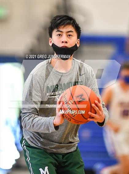 Thumbnail 3 in Miramonte @ Tamalpais photogallery.