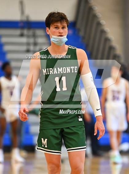 Thumbnail 3 in Miramonte @ Tamalpais photogallery.