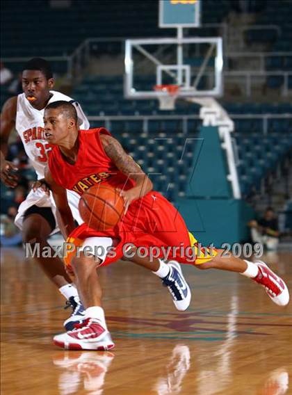 Thumbnail 3 in Yates vs. Seven Lakes photogallery.