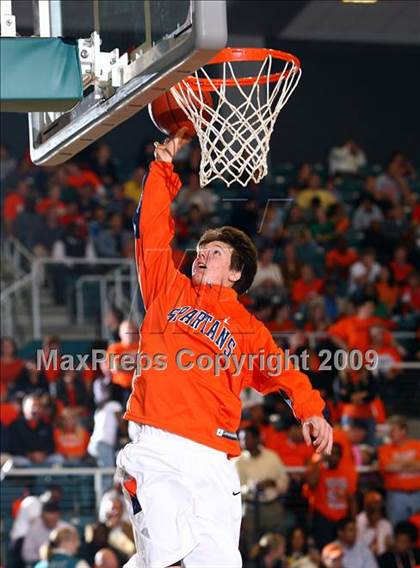 Thumbnail 2 in Yates vs. Seven Lakes photogallery.