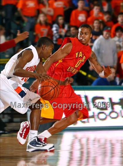 Thumbnail 1 in Yates vs. Seven Lakes photogallery.