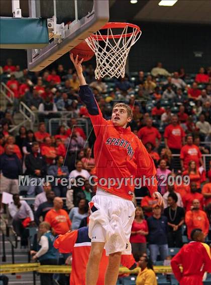Thumbnail 2 in Yates vs. Seven Lakes photogallery.