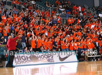 Thumbnail 1 in Yates vs. Seven Lakes photogallery.