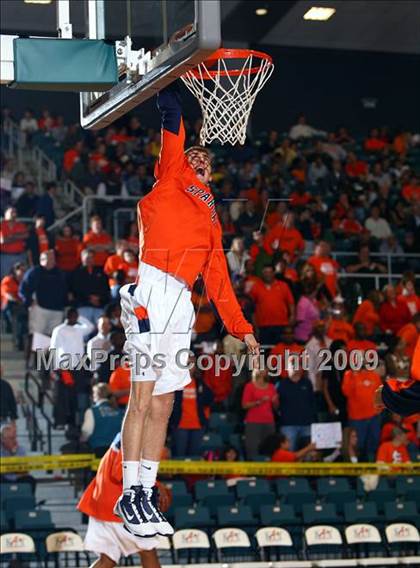 Thumbnail 3 in Yates vs. Seven Lakes photogallery.