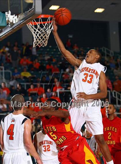 Thumbnail 1 in Yates vs. Seven Lakes photogallery.