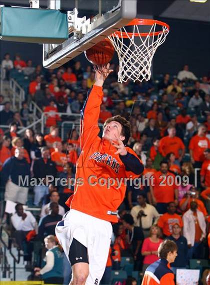 Thumbnail 3 in Yates vs. Seven Lakes photogallery.