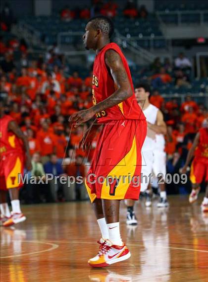 Thumbnail 2 in Yates vs. Seven Lakes photogallery.