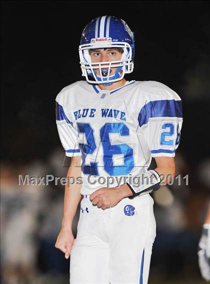 Thumbnail 3 in Darien @ Wethersfield (CIAC Class L Quarterfinal) photogallery.