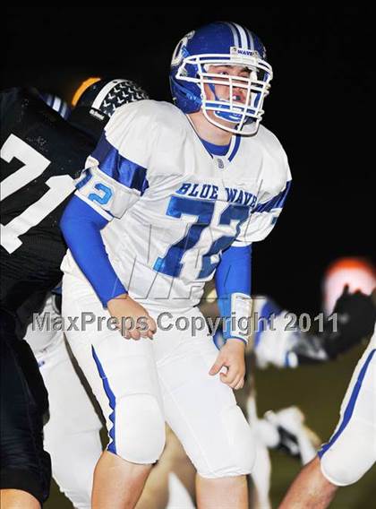 Thumbnail 3 in Darien @ Wethersfield (CIAC Class L Quarterfinal) photogallery.
