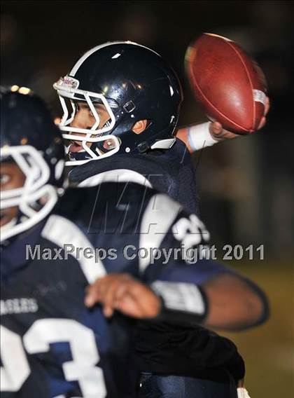 Thumbnail 2 in Darien @ Wethersfield (CIAC Class L Quarterfinal) photogallery.