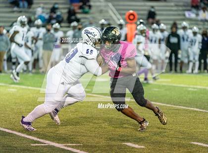 Thumbnail 3 in Ben Davis @ Warren Central photogallery.