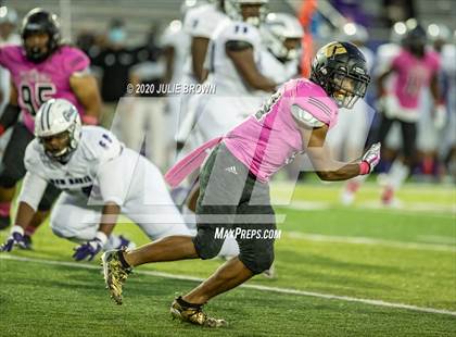Thumbnail 3 in Ben Davis @ Warren Central photogallery.