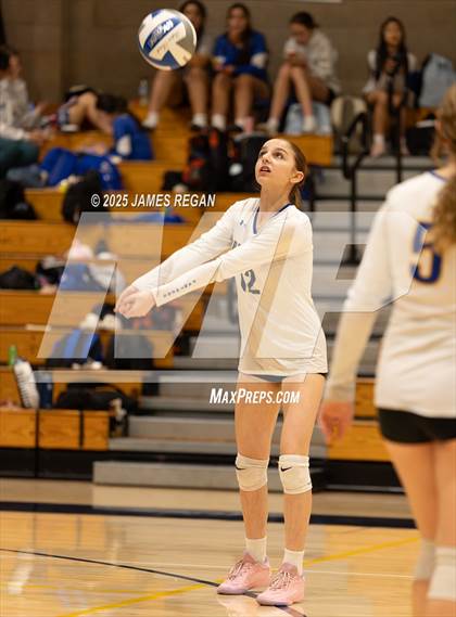 Thumbnail 1 in JV: Presentation at Notre Dame (Belmont) photogallery.