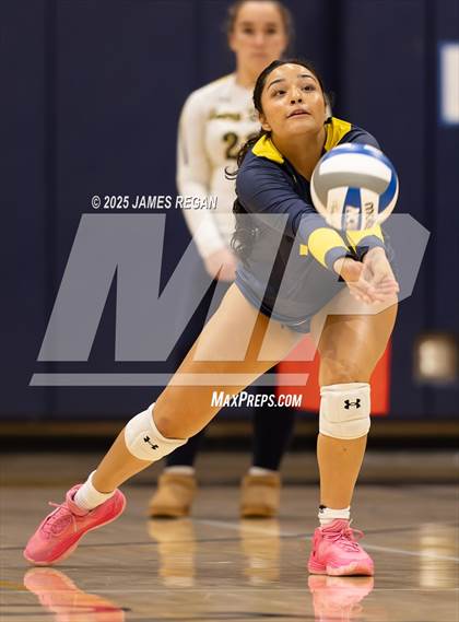Thumbnail 2 in JV: Presentation at Notre Dame (Belmont) photogallery.