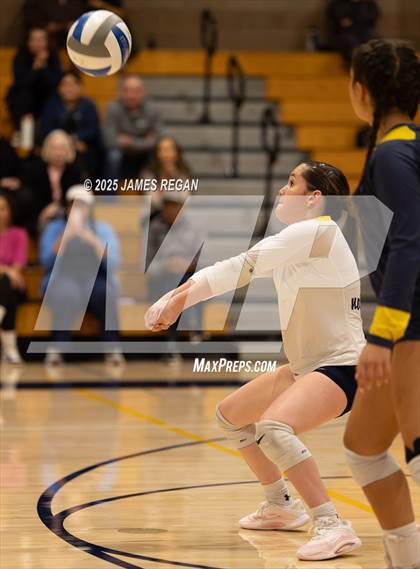 Thumbnail 1 in JV: Presentation at Notre Dame (Belmont) photogallery.