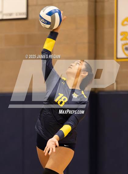 Thumbnail 1 in JV: Presentation at Notre Dame (Belmont) photogallery.