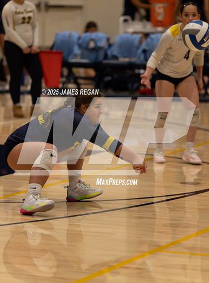 Thumbnail 1 in JV: Presentation at Notre Dame (Belmont) photogallery.
