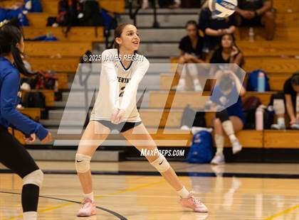 Thumbnail 3 in JV: Presentation at Notre Dame (Belmont) photogallery.