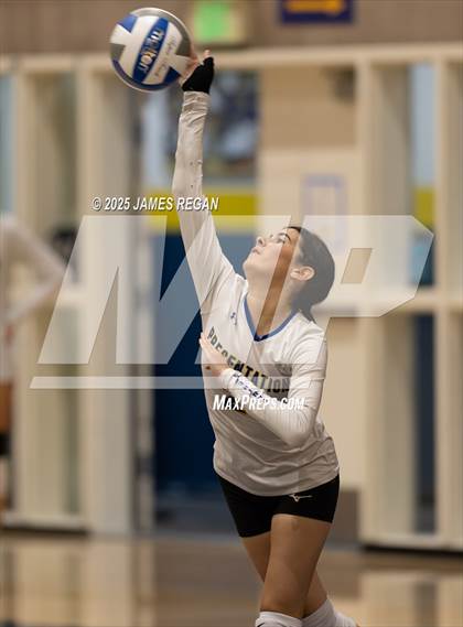 Thumbnail 2 in JV: Presentation at Notre Dame (Belmont) photogallery.