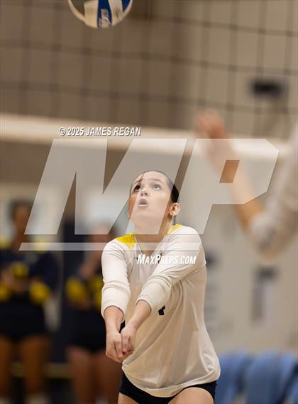 Thumbnail 3 in JV: Presentation at Notre Dame (Belmont) photogallery.