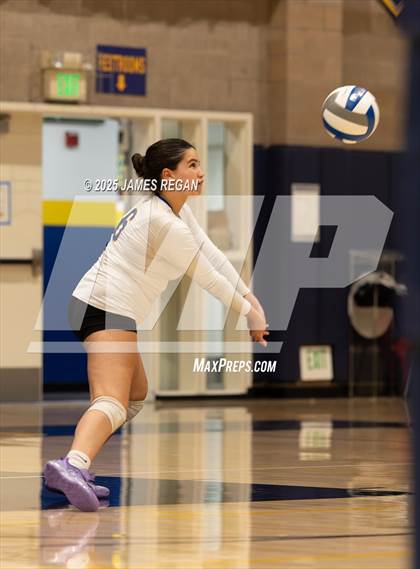 Thumbnail 1 in JV: Presentation at Notre Dame (Belmont) photogallery.