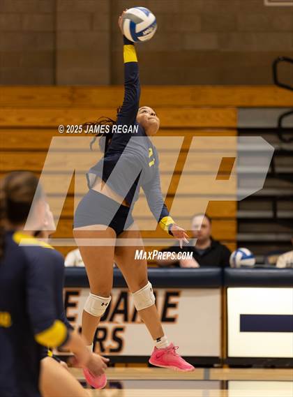 Thumbnail 3 in JV: Presentation at Notre Dame (Belmont) photogallery.