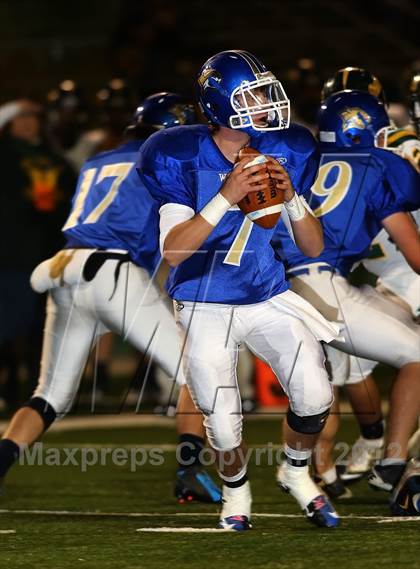 Thumbnail 3 in Waterford vs. Le Grand (CIF SJS D5 final) photogallery.