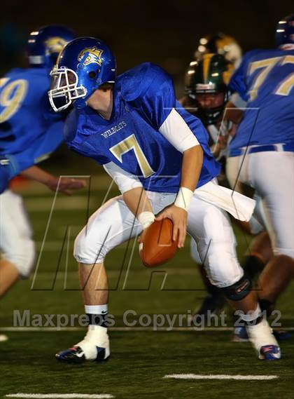Thumbnail 2 in Waterford vs. Le Grand (CIF SJS D5 final) photogallery.