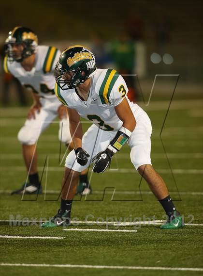 Thumbnail 3 in Waterford vs. Le Grand (CIF SJS D5 final) photogallery.